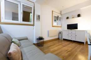 ARROLA by Smiling Rentals